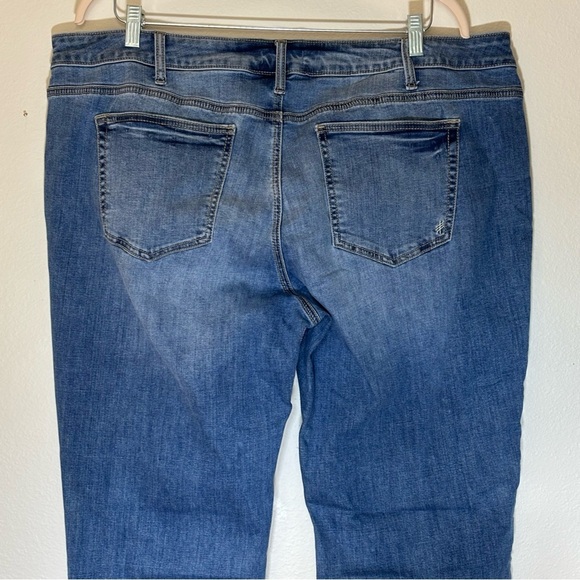 Silver Jeans Co Suki Slim Boot Jeans 22W x 33 Blue Stretch Denim - Picture 8 of 12